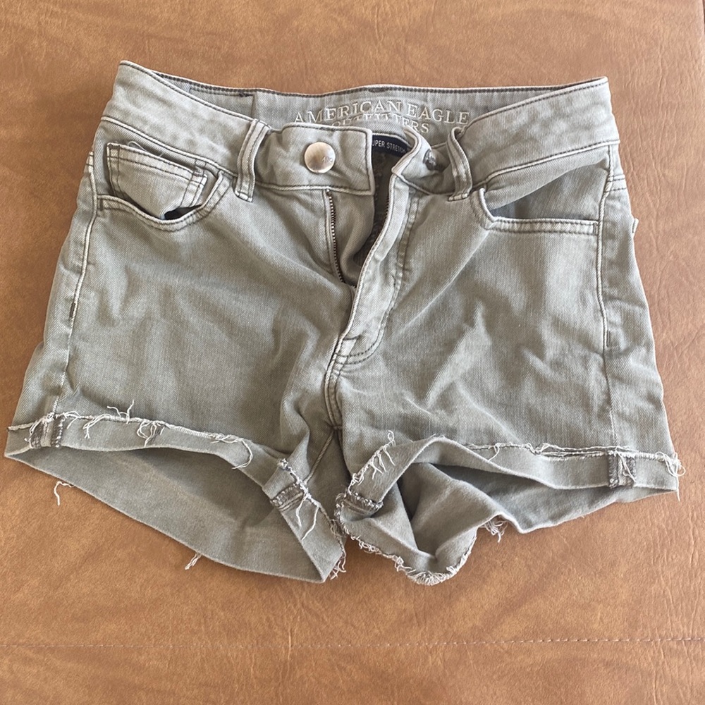 Green mid rise super stretch shorts